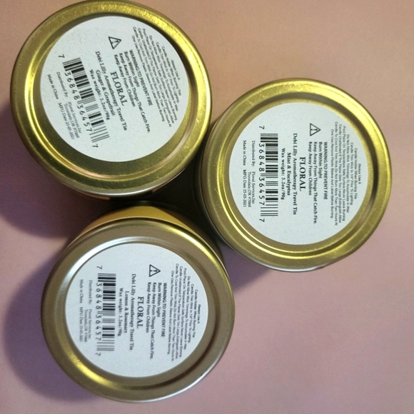 Three candles - Picture 2 of 9